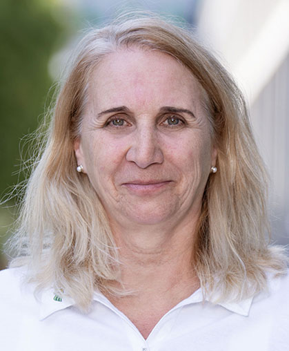 Abteilungsleitung Ambulante Pflege Heike Hug Abteilungsleitung Ambulante Pflege Heike Hug